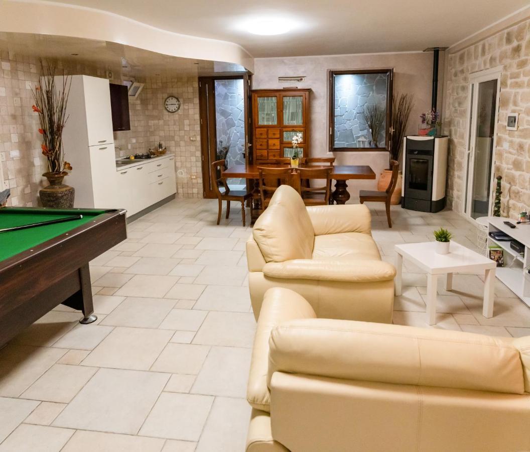Villa Chanel Bellissima Villa Con Piscina Immersa Nella Valle D'Itria أوستوني المظهر الخارجي الصورة