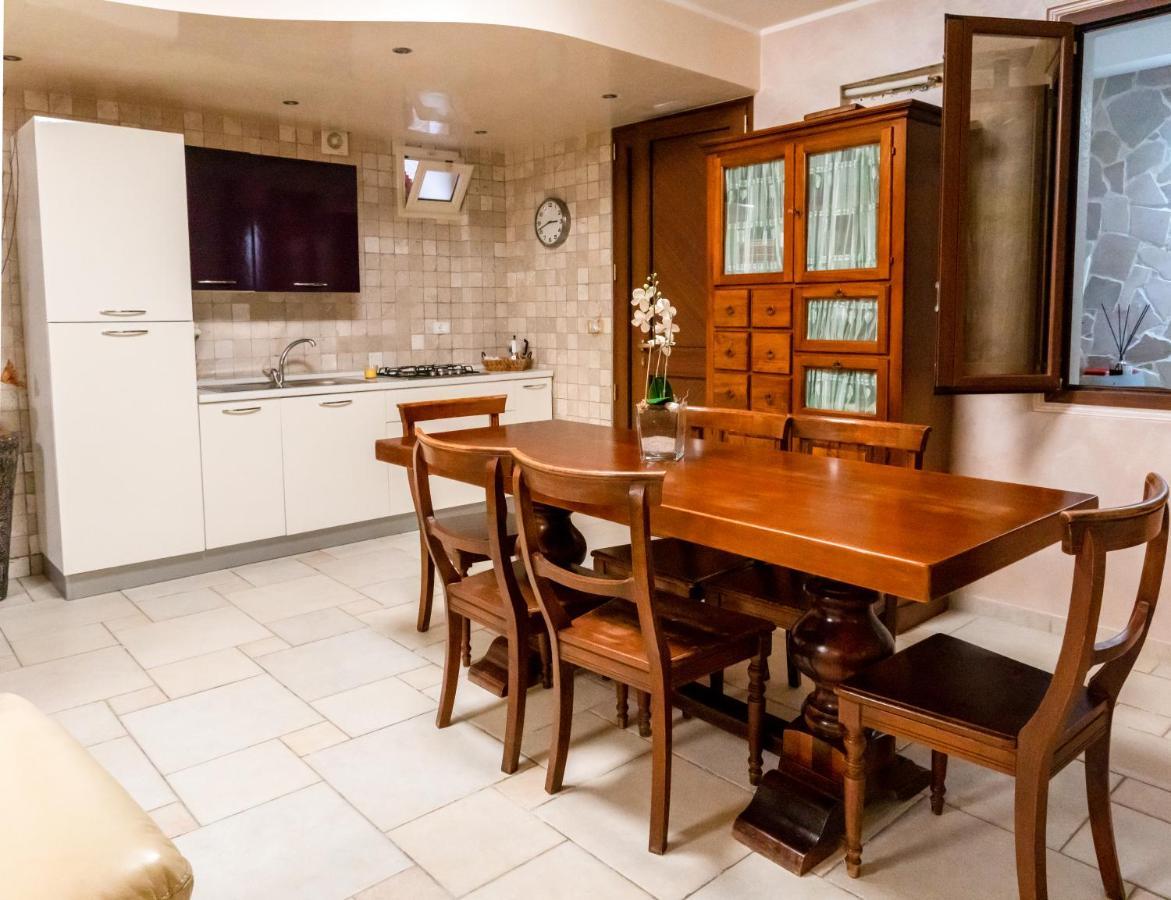 Villa Chanel Bellissima Villa Con Piscina Immersa Nella Valle D'Itria أوستوني المظهر الخارجي الصورة